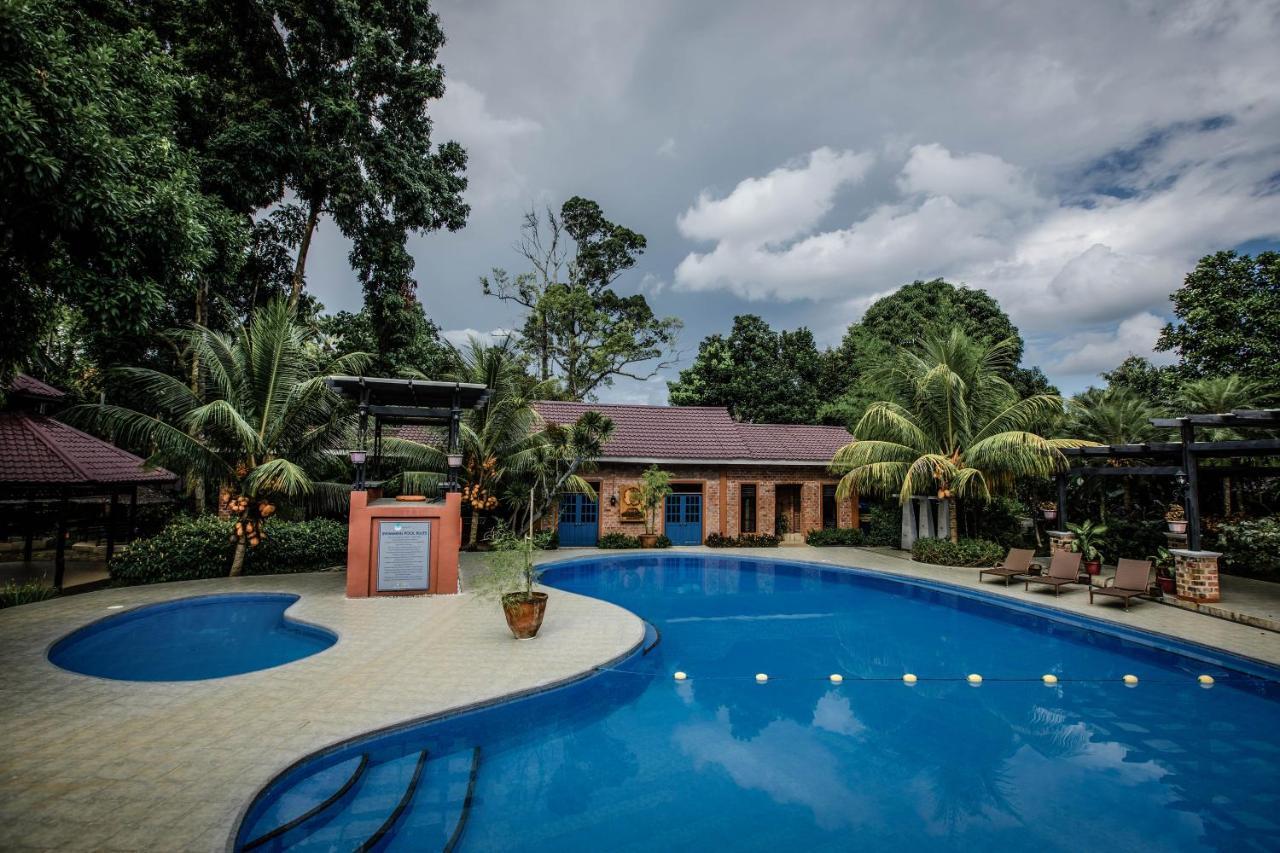 Malagos Garden Resort Davao Exterior photo
